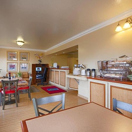 Best Western Hanford Inn Extérieur photo