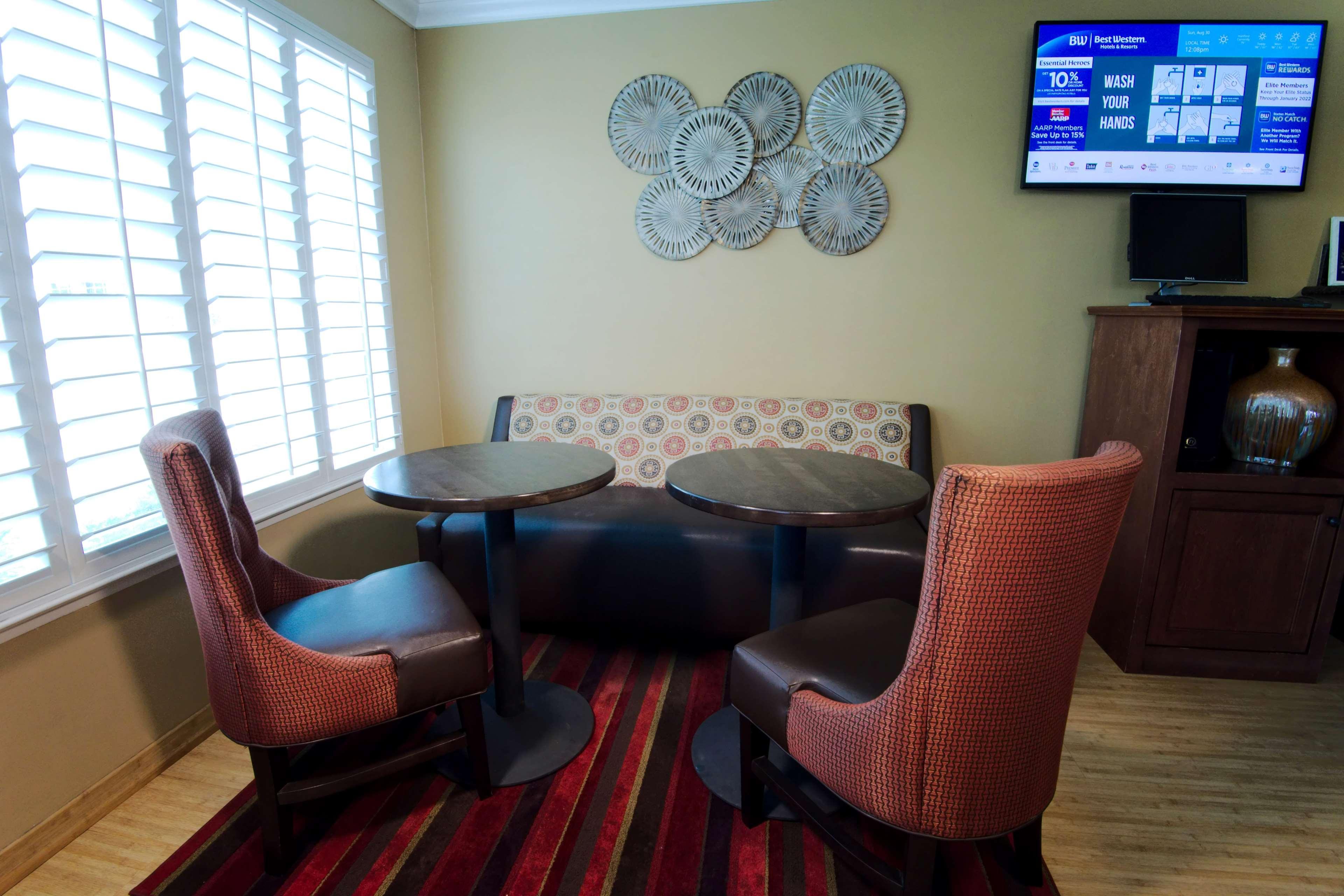 Best Western Hanford Inn Extérieur photo