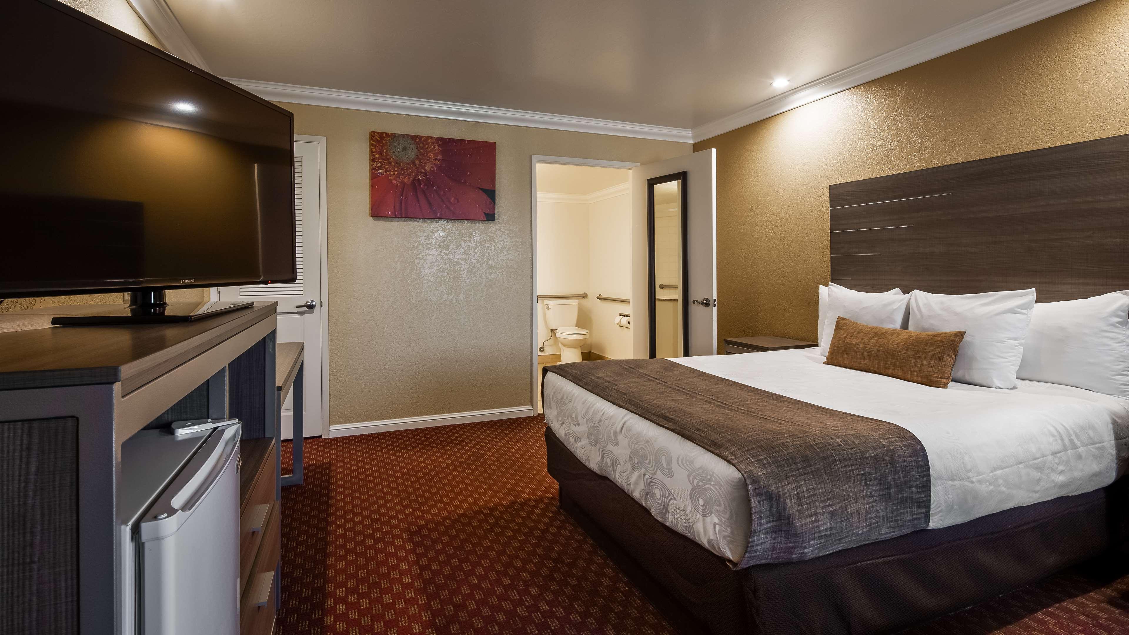 Best Western Hanford Inn Extérieur photo